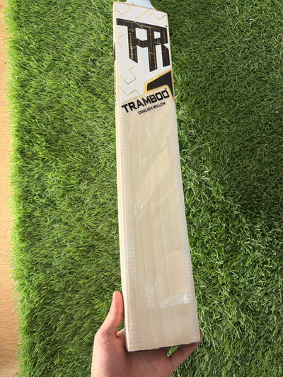 #011 Grade 2 English Willow Bat (Semi Duckbill Profile, 1180 Grams, Round Handle)