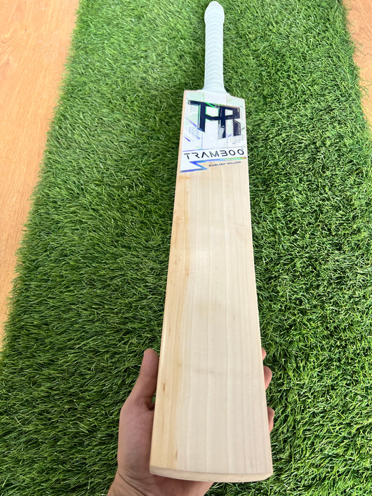 #009 Grade 2 English Willow Bat (Duckbill P, 1170 Grams, Round Handle)