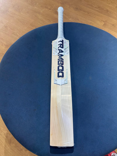 Tramboo Grade 3 English Willow Bat