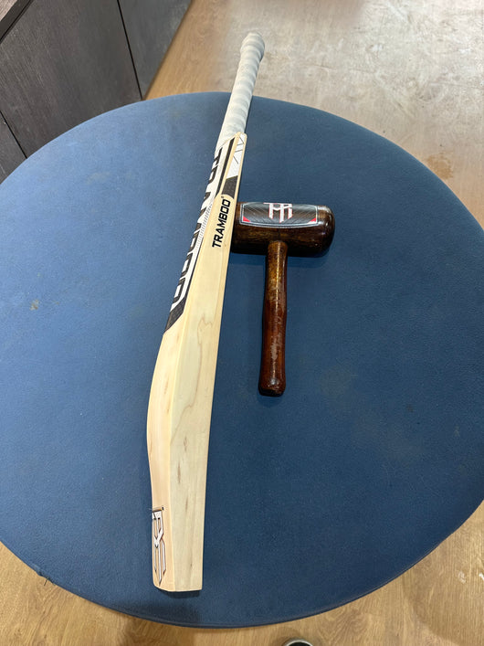 #EW-LL02 Grade 2 English Willow Bat (Full Profile, 1170 Grams, Round Handle)