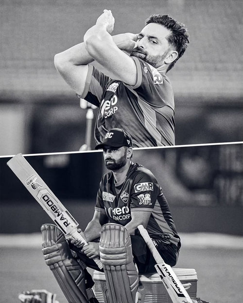 AN-21 Auqib Nabi Edition Leather Bat (Player's Profile)