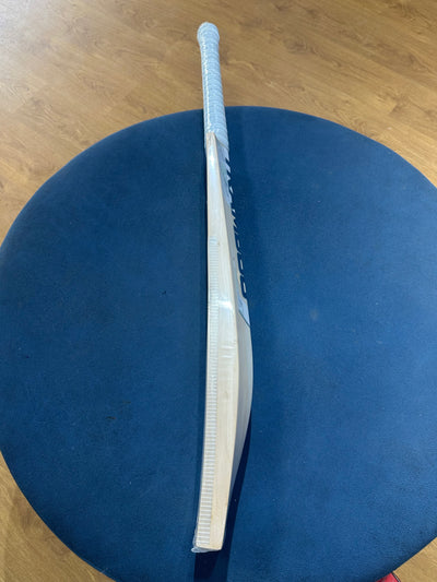 Tramboo Grade 3 English Willow Bat