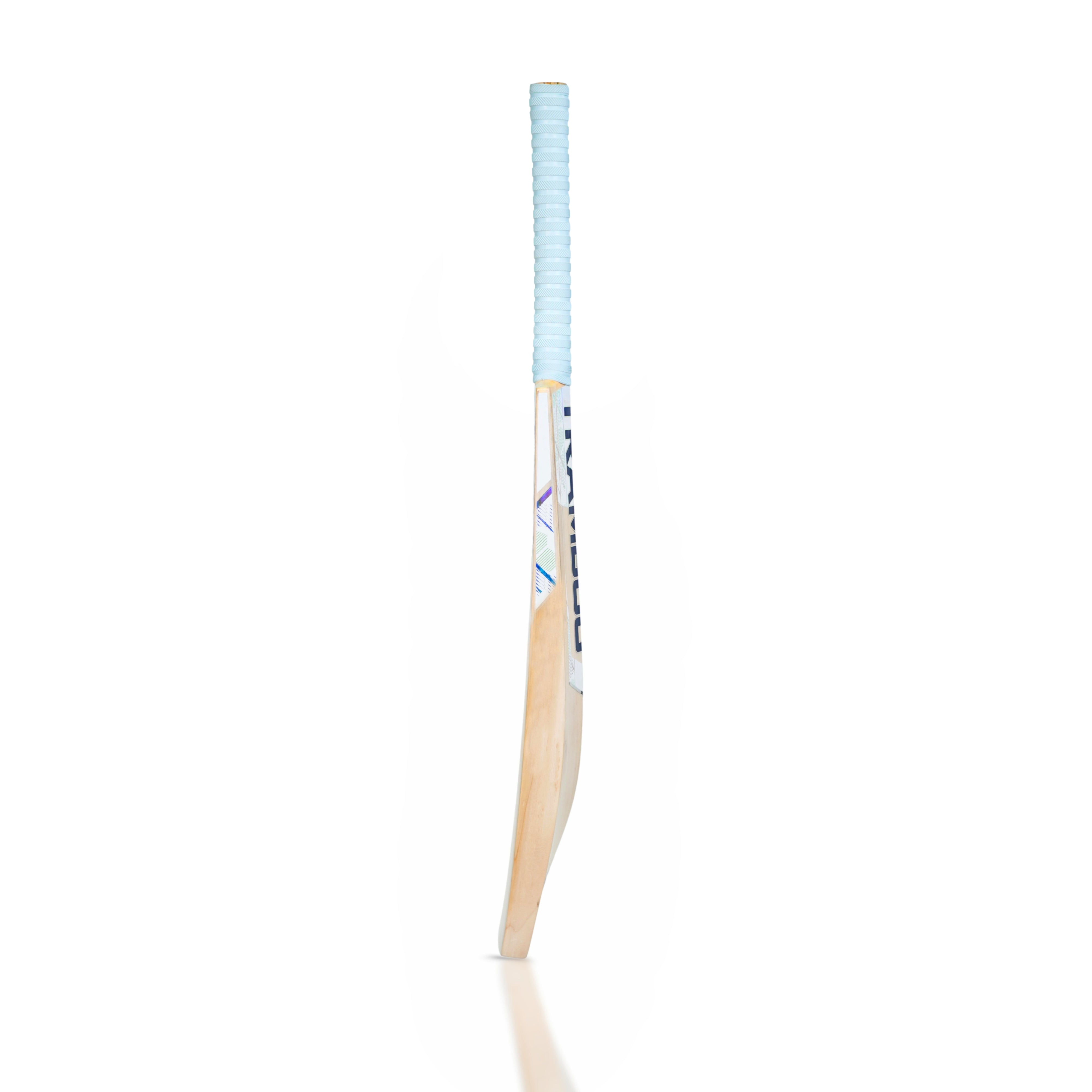 Tramboo Player's Edition English Willow Bat