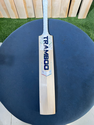 Tramboo Grade 1 English Willow Bat (1220 Grams)