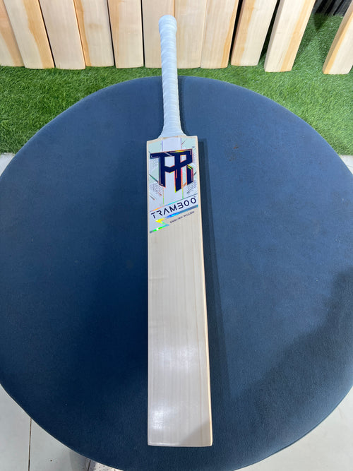 Tramboo Grade 1 English Willow Bat (1200 Grams)