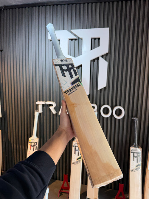 #015 Grade 2 English Willow Bat (Semi Full Profile, 1200 Grams, Round Handle)