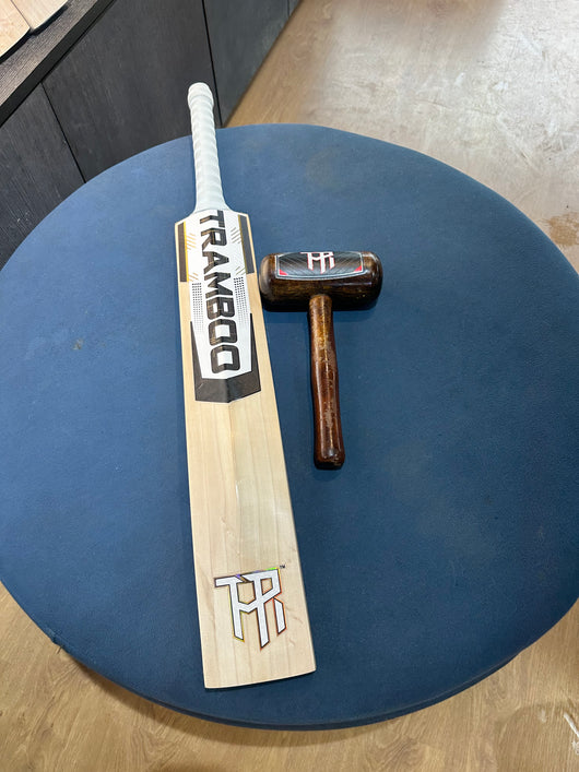 #EW-LL01 Grade 2 English Willow Bat (Full Profile, 1185 Grams, Round Handle)