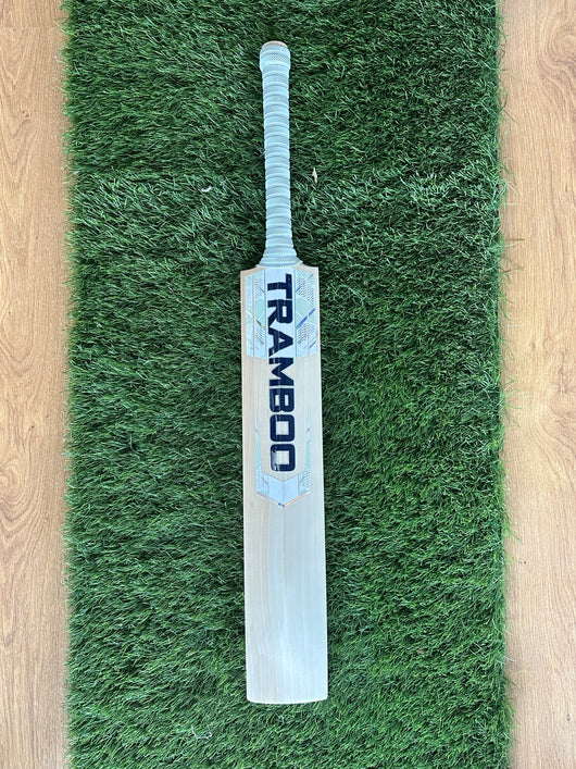 #001 Grade 2 English Willow Bat (Full Profile, 1200 Grams, Semi Oval Handle)