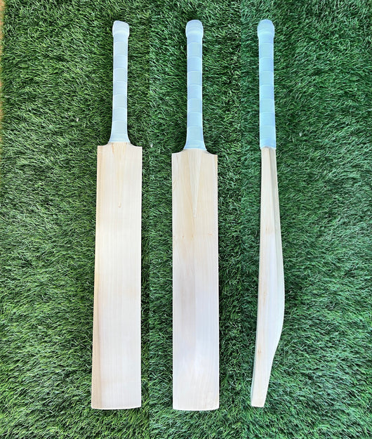 #006 Grade 1 English Willow Bat (Duckbill Profile, 1180 Grams, Round Handle)